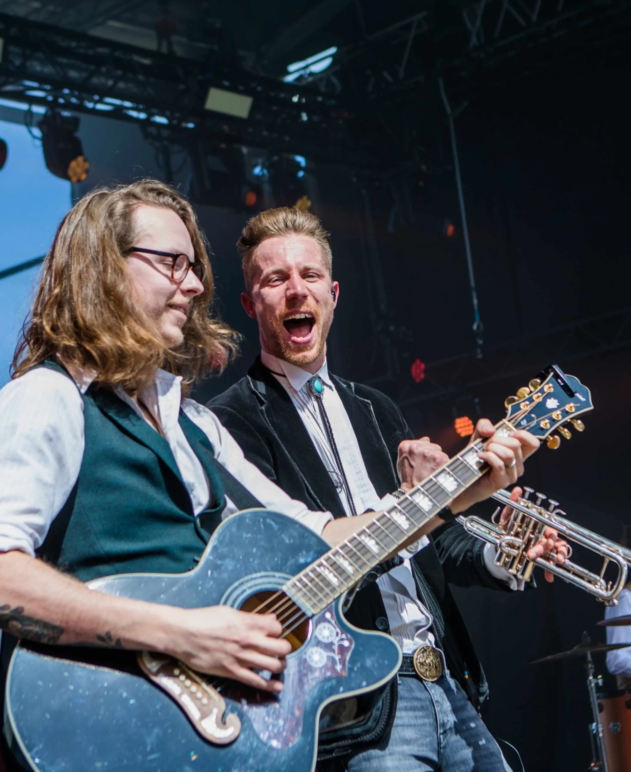 Tawny Brothers - Volksfeesten Oele